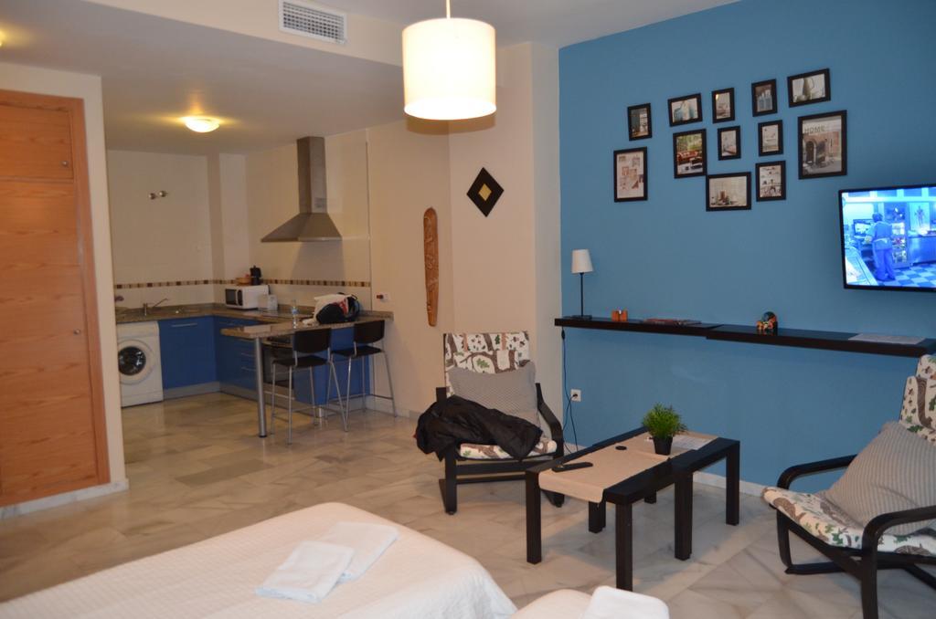 מאלגה Apartamentos Canasteros מראה חיצוני תמונה